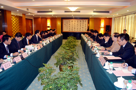 越南广宁省与中国广西合作打击跨境走私犯罪